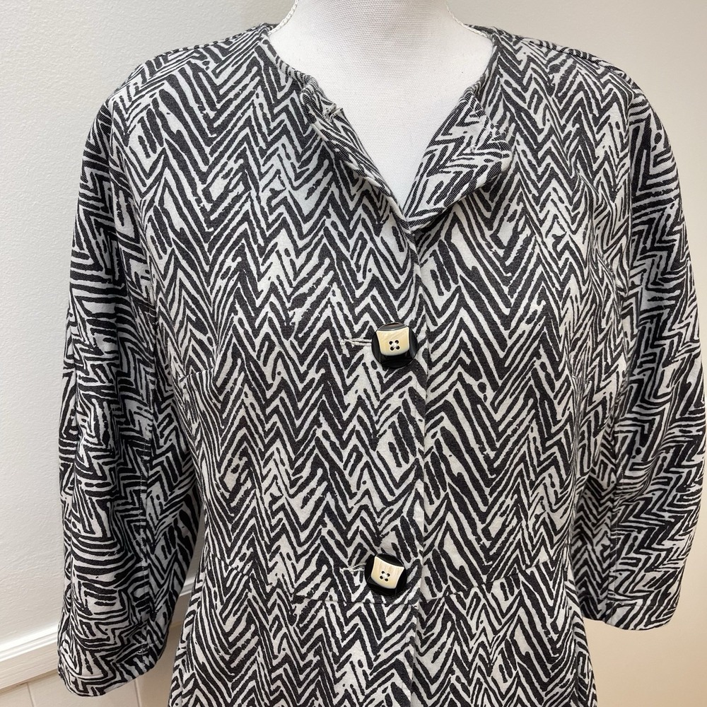 CAbi #3034 Women's Black White Zigzag Print Ponte 3/4 Sleeve Jacket‎ Size Large